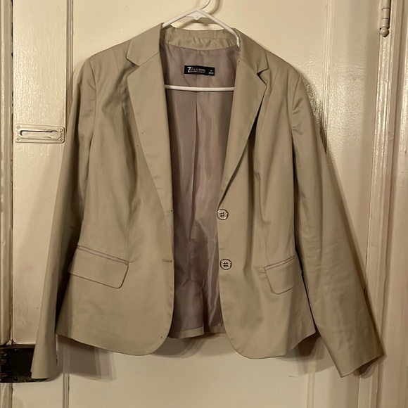 NY Collection Jackets & Blazers - New York and Company Seventh Avenue Suiting  design collection.Perfect condition